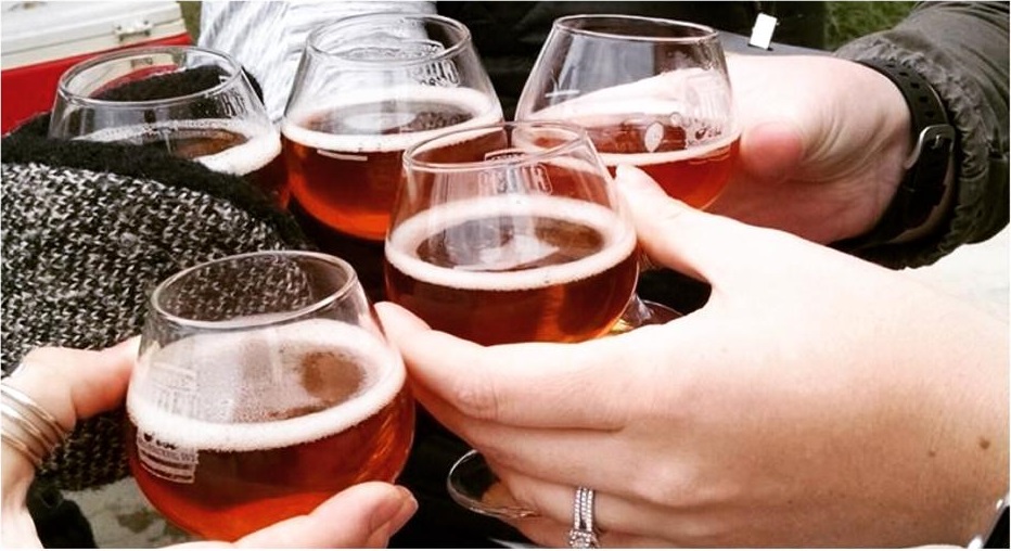 What’s the best type of tasting glass to use for a beer festival?